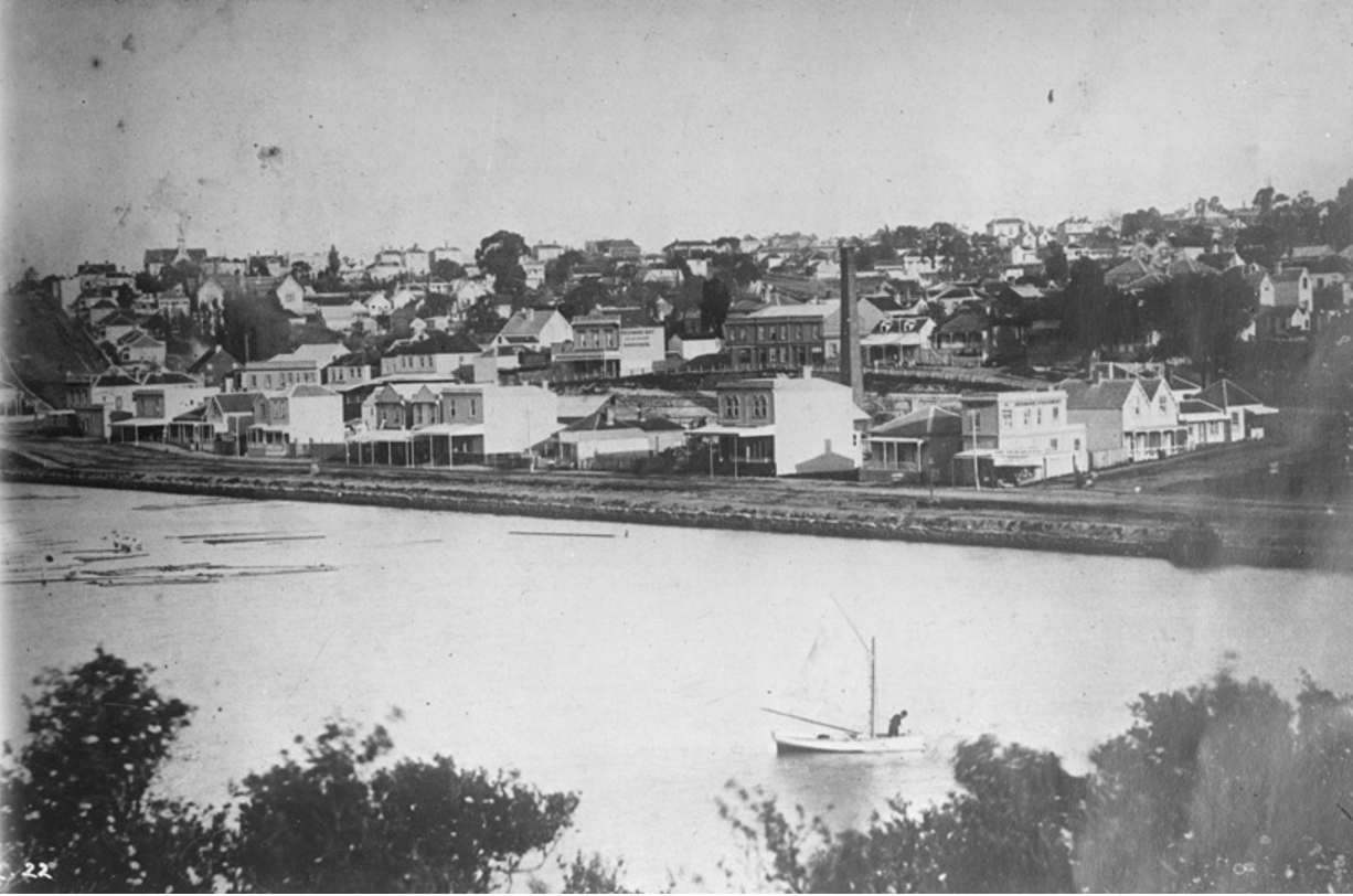 Looking east from Beaumont Street showing Freemans Bay and reclaimed land. Early 1900's. Sir George Grey Special Collections, Auckland Libraries.
